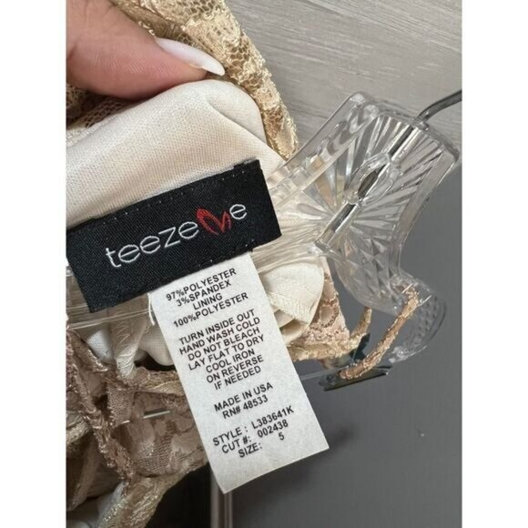 Teeze Me Gold Ombre V Neck Floral Lace‎ Slip Strap Halter Dress Small - Picture 7 of 7